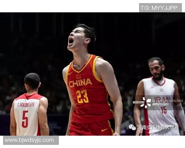 上海羽毛球队在亚运会积分榜上以71分稳居第一名表现出色